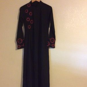 UAE Dubai Abaya Black Maroon Burgundy